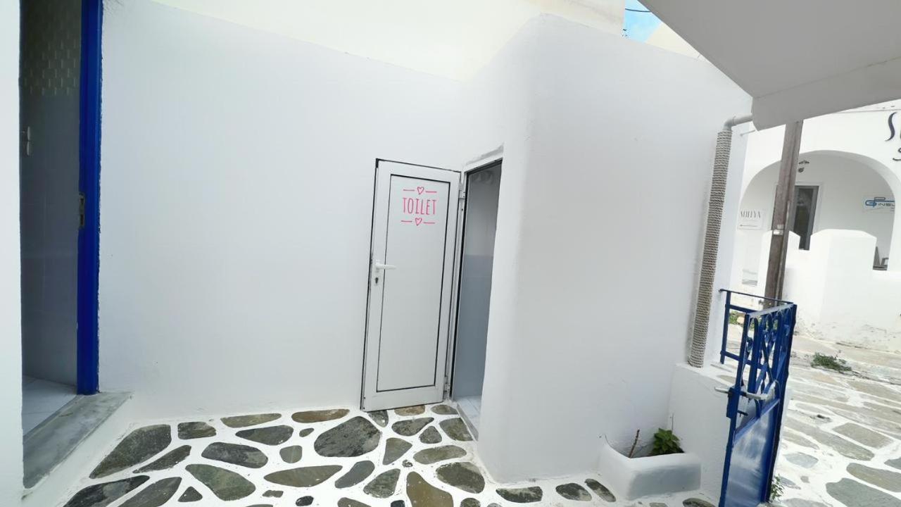 The Hot Pink Bike House Villa Parikia  Exterior photo